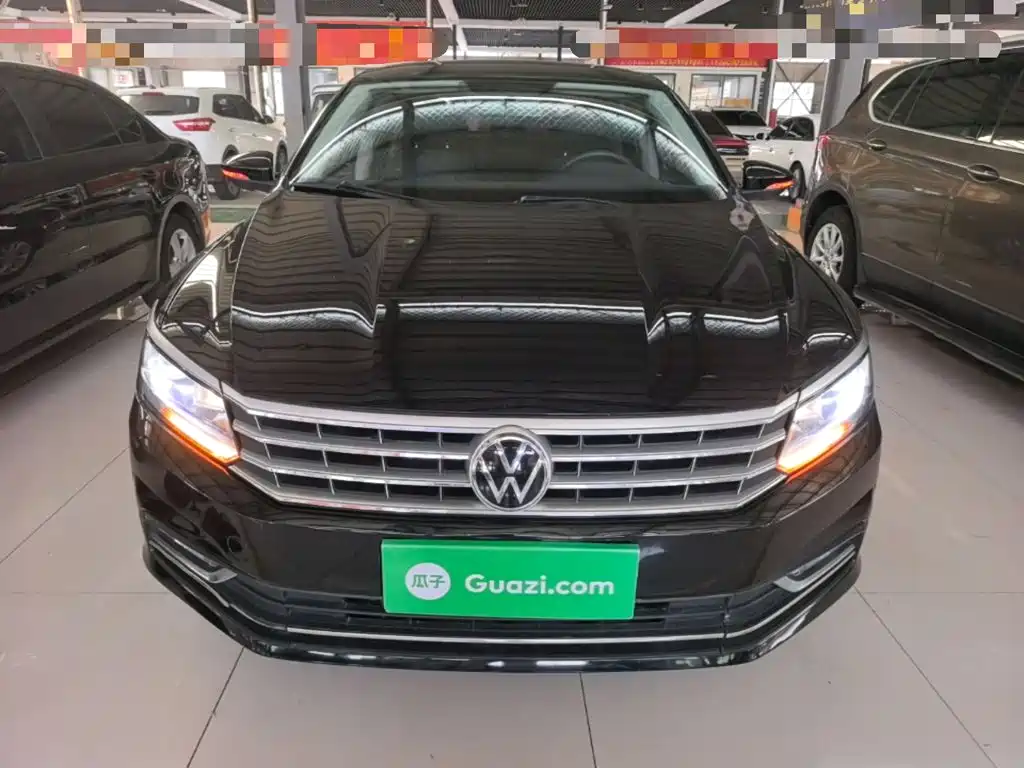 Volkswagen Passat — фото 3