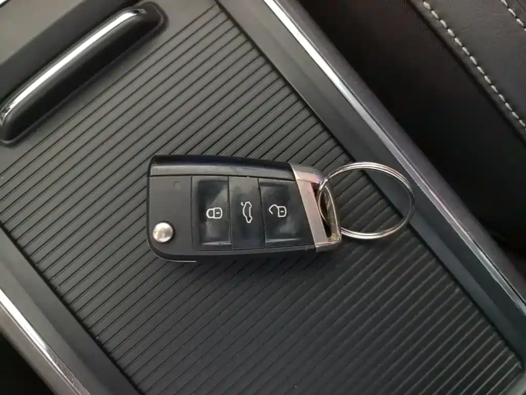 Volkswagen Passat — фото 9