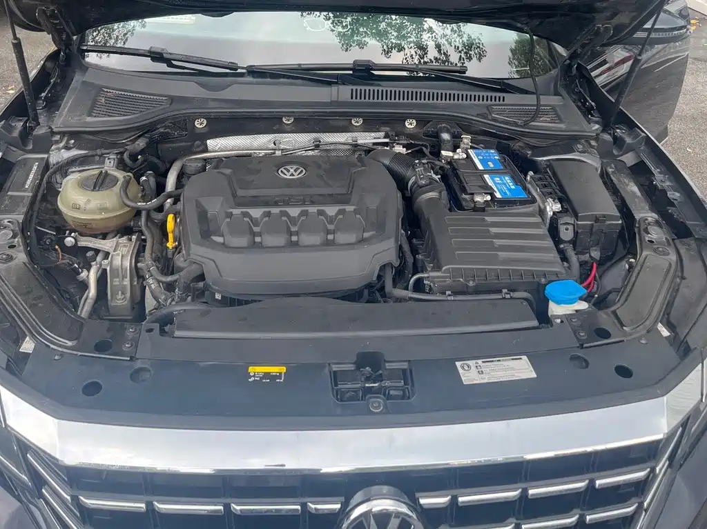 Volkswagen Passat — фото 13