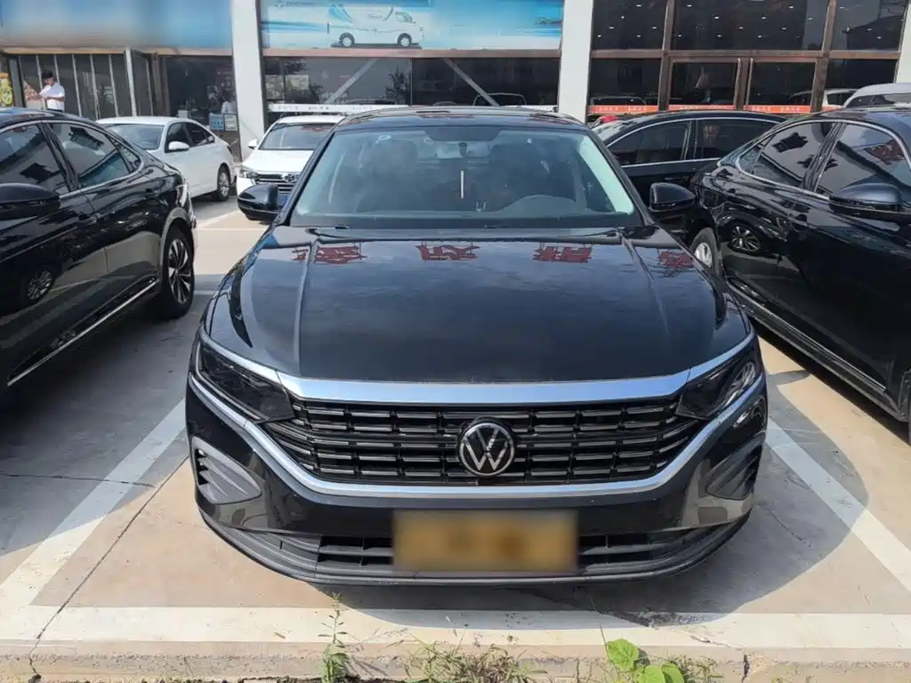 Volkswagen Passat — фото 3