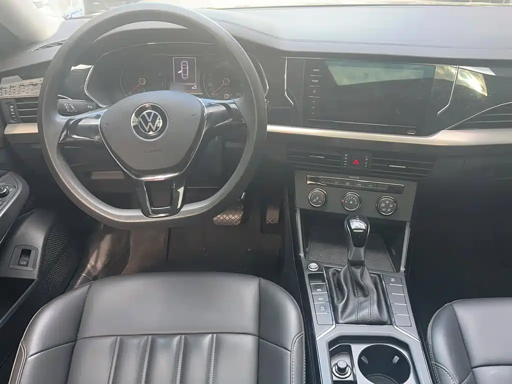 Volkswagen Passat — фото 4