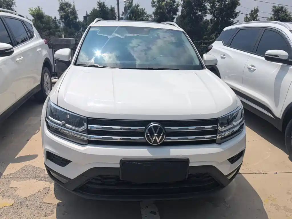 Volkswagen Tharu — фото 3