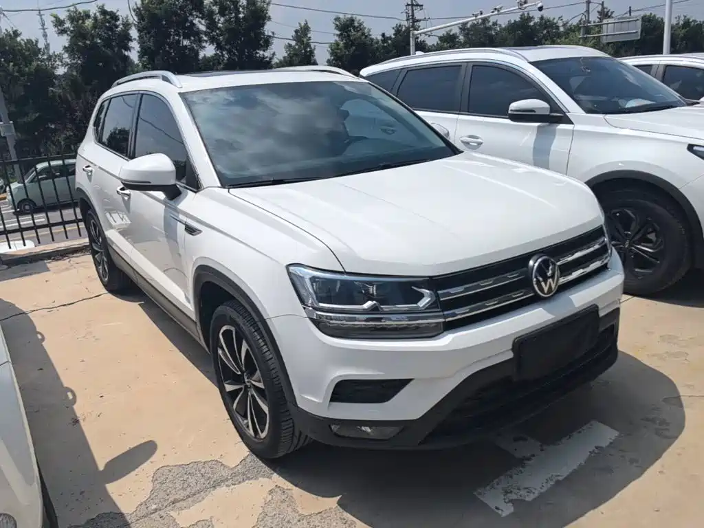 Volkswagen Tharu — фото 4