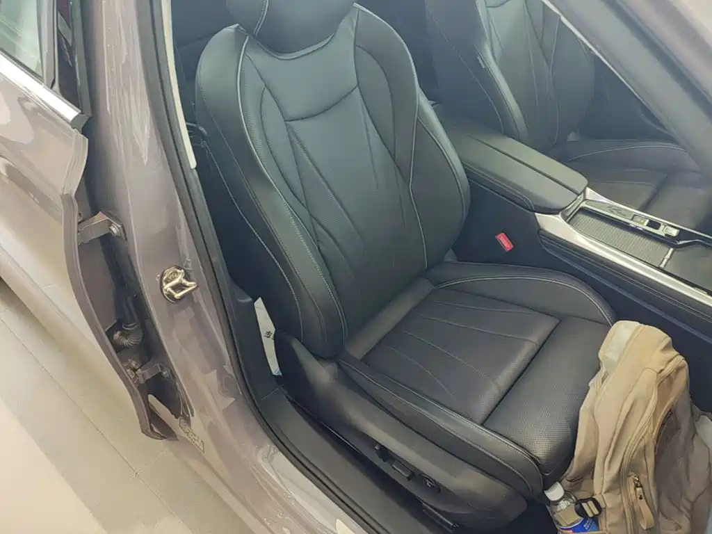 Volkswagen Passat — фото 25