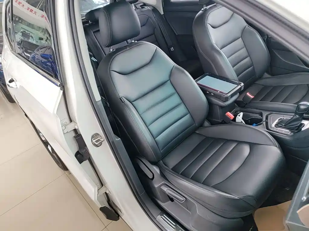 Volkswagen Tharu — фото 25