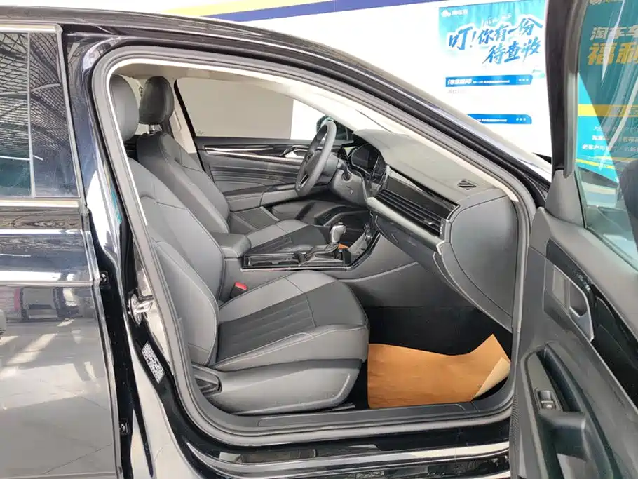 Volkswagen Passat — фото 8