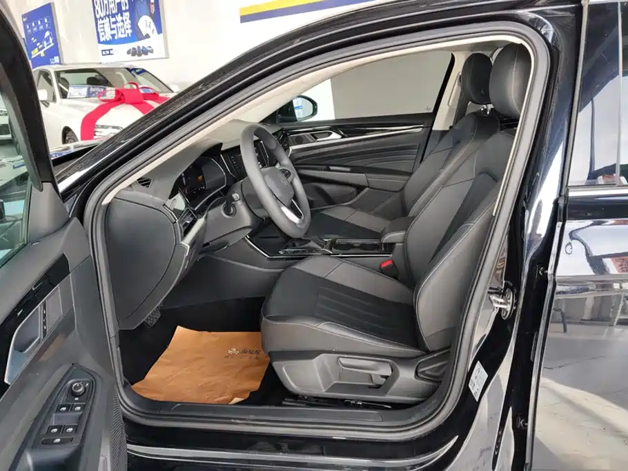 Volkswagen Passat — фото 9