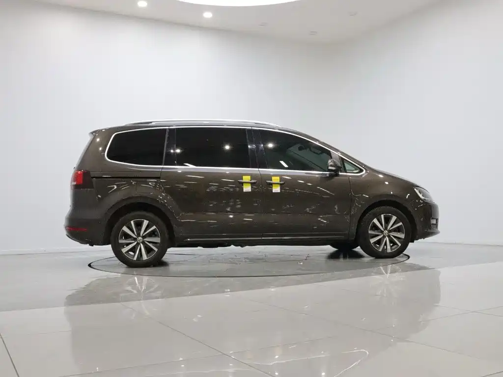 Volkswagen Sharan — фото 8