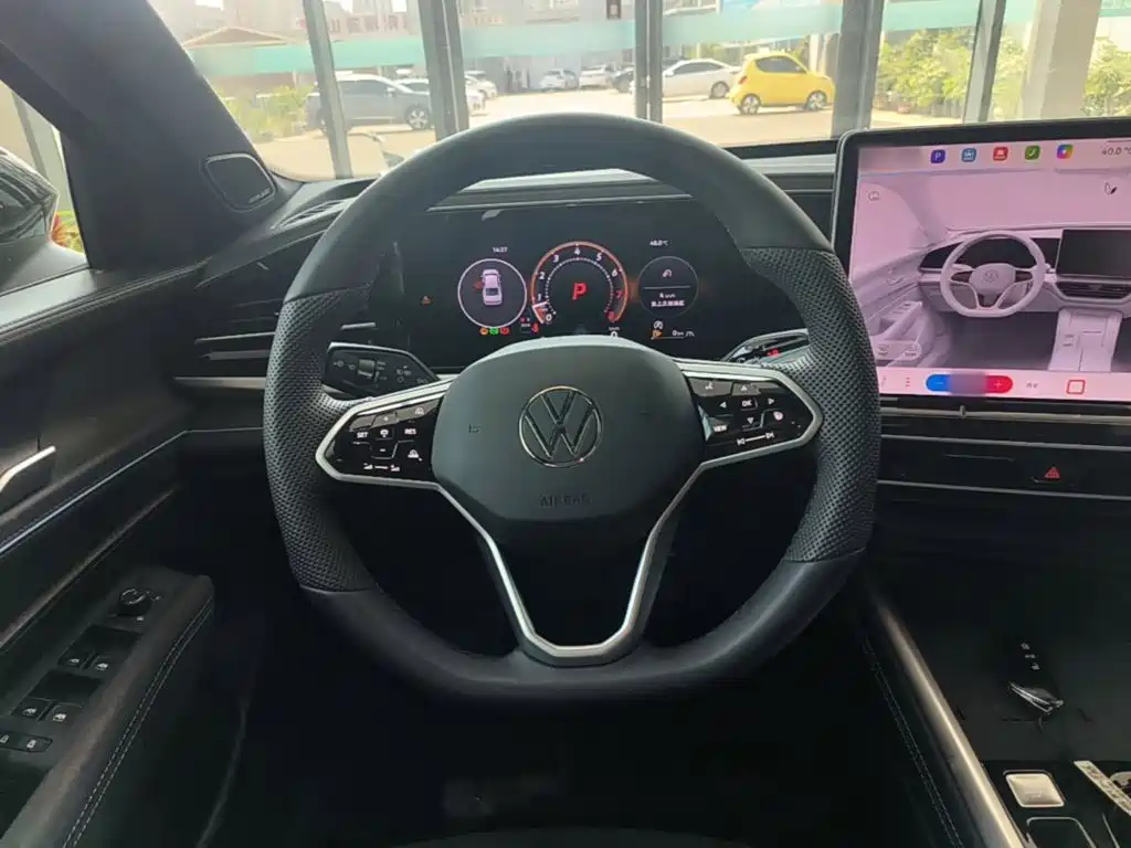 Volkswagen Passat — фото 11