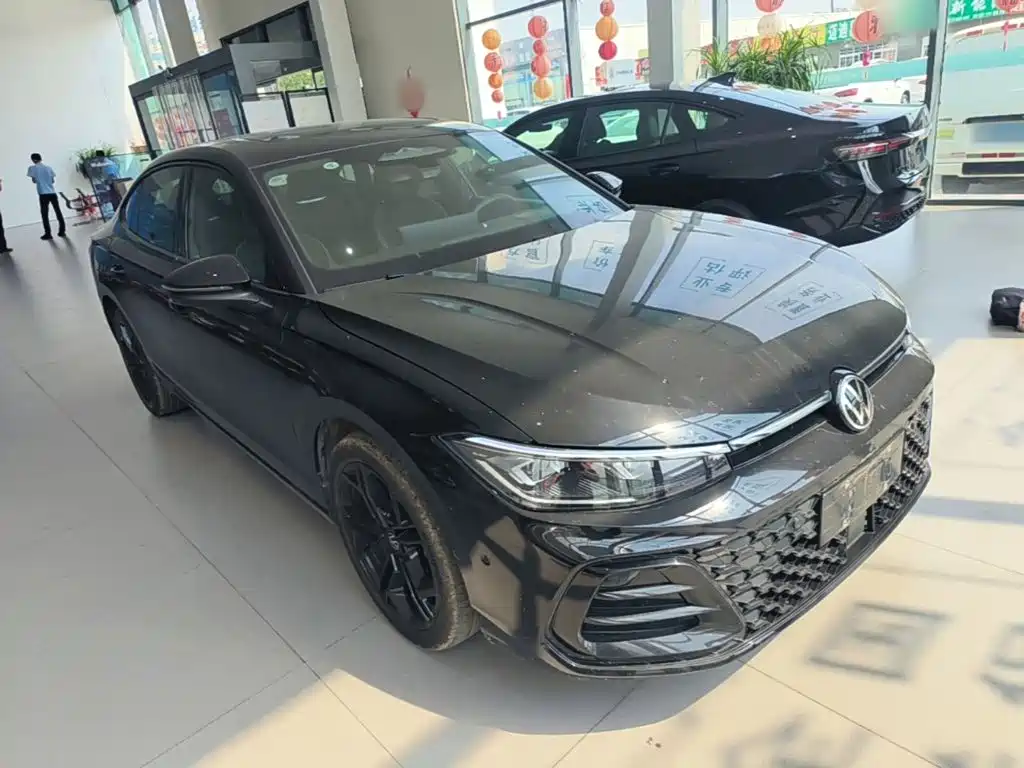 Volkswagen Passat — фото 4