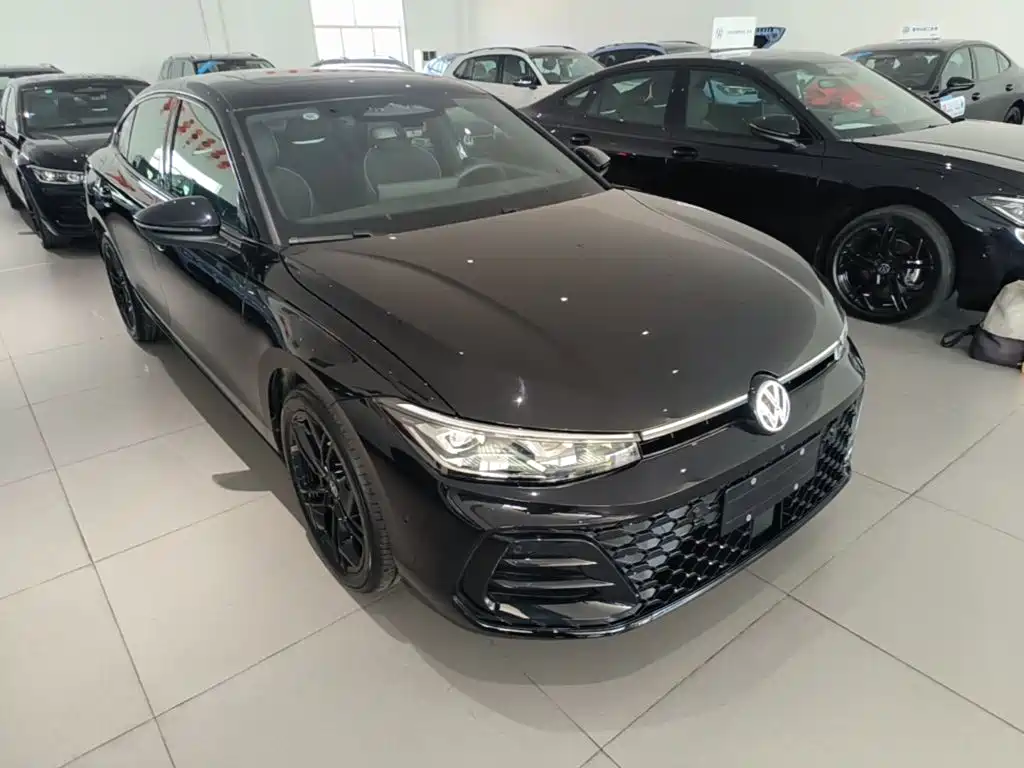 Volkswagen Passat — фото 4