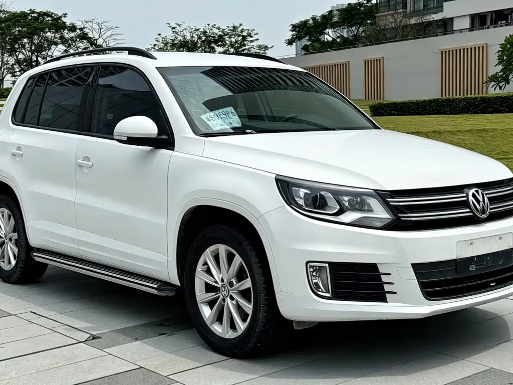 Volkswagen Tiguan — фото 3
