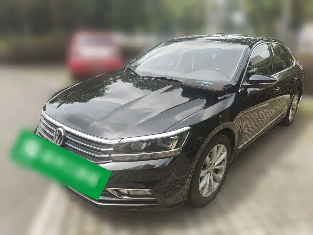 Volkswagen Passat — фото 2