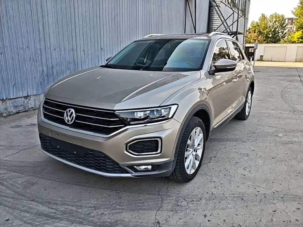 Volkswagen T-Roc — фото 2