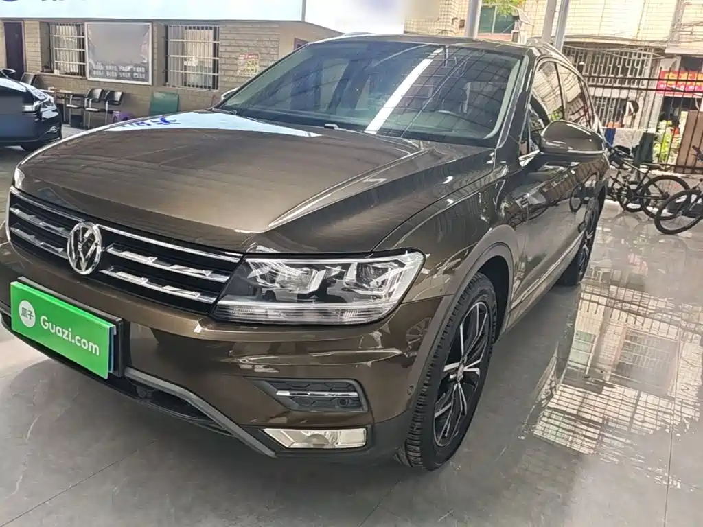 Volkswagen Tiguan L