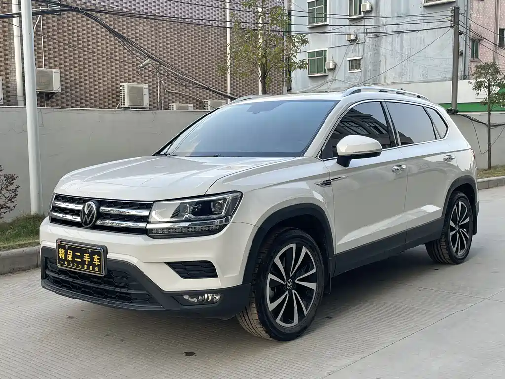 Volkswagen Tharu — фото 2