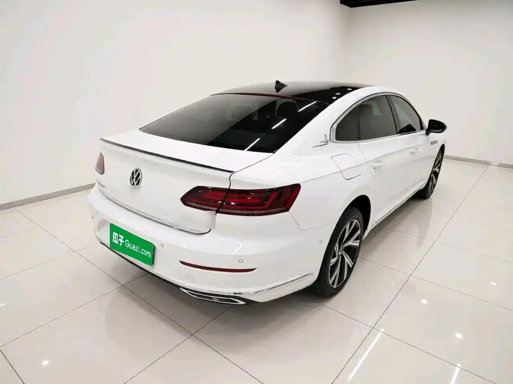 Volkswagen CC — фото 8