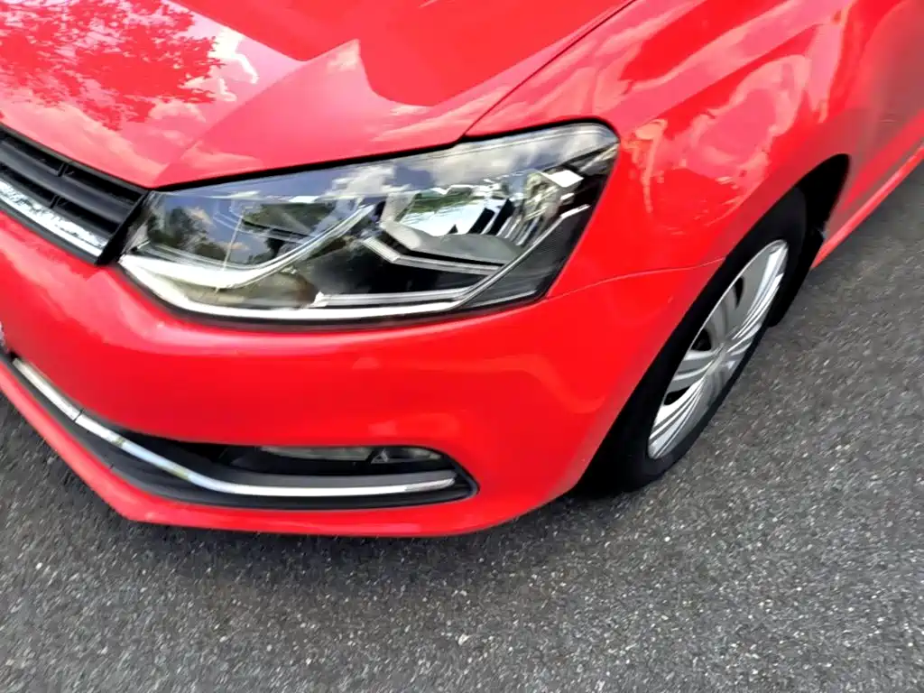 Volkswagen Polo — фото 24