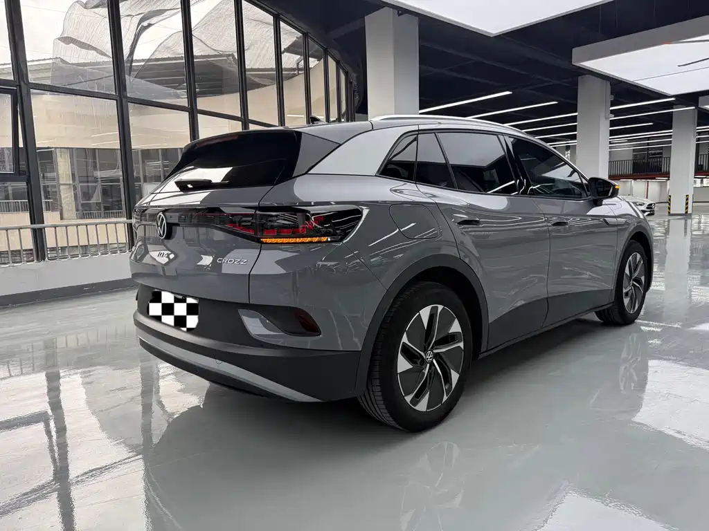Volkswagen ID.4 Crozz — фото 15