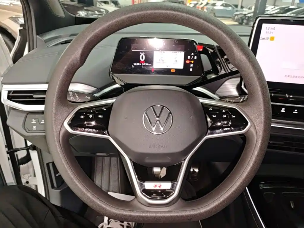 Volkswagen ID.4 Crozz — фото 11