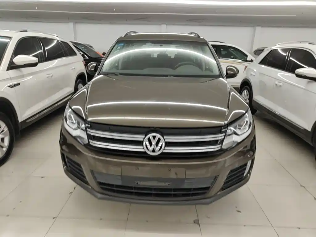 Volkswagen Tiguan — фото 3