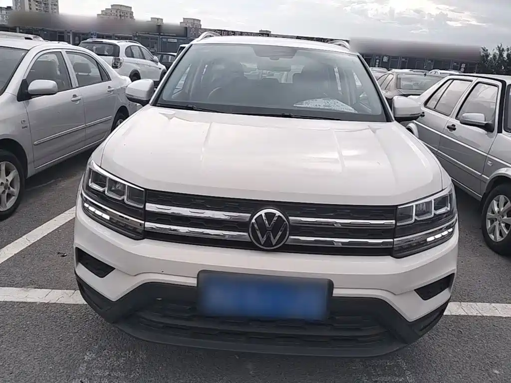 Volkswagen Tharu — фото 3