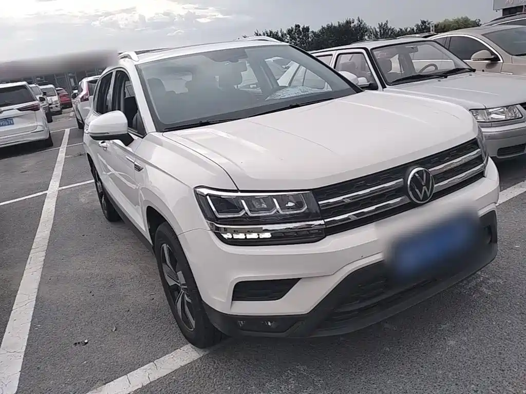 Volkswagen Tharu — фото 4
