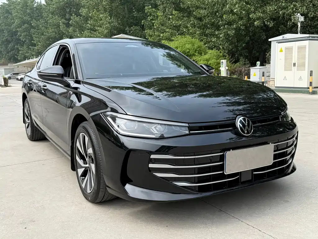 Volkswagen Passat — фото 3