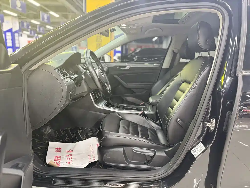 Volkswagen Passat — фото 4