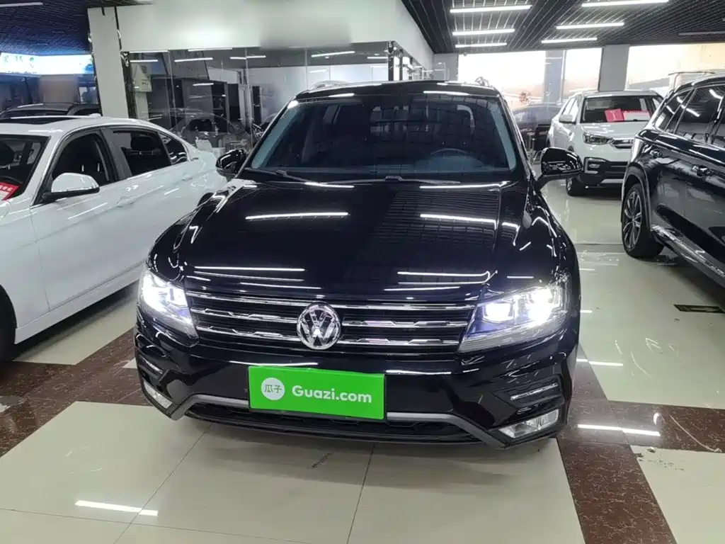 Volkswagen Tiguan L — фото 3