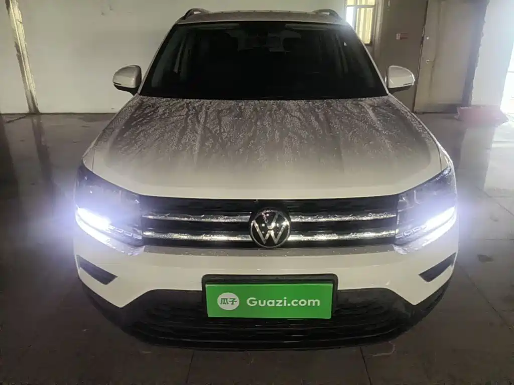 Volkswagen Tharu — фото 3