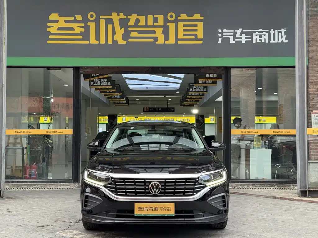 Volkswagen Passat — фото 2