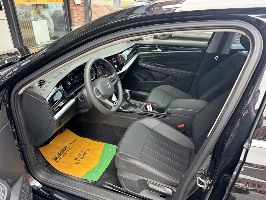 Volkswagen Passat — фото 8