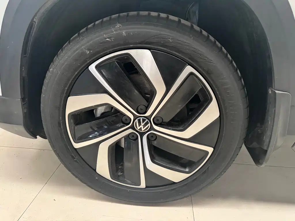Volkswagen Tharu — фото 13