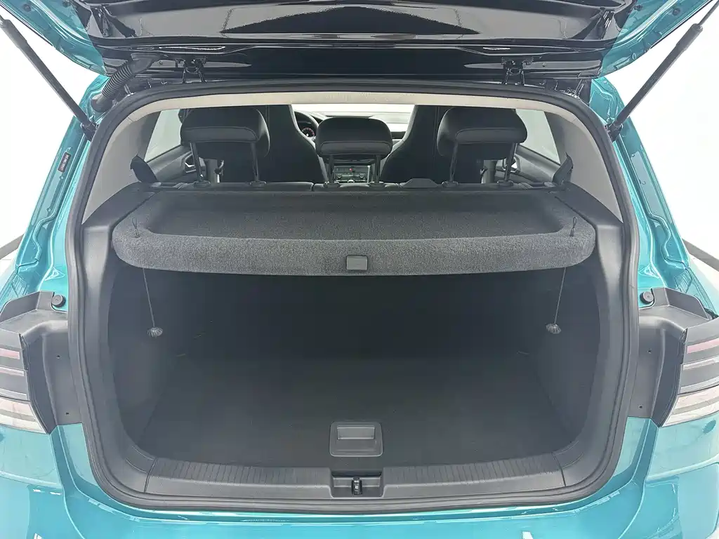 Volkswagen T-Cross — фото 16
