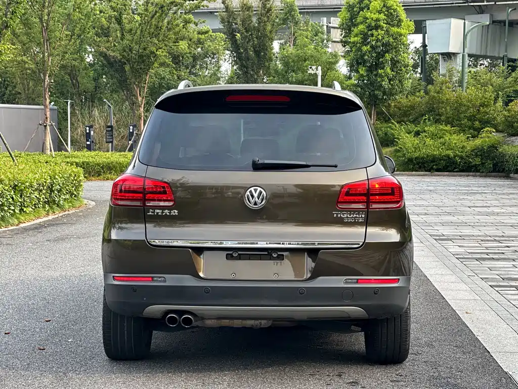 Volkswagen Tiguan — фото 5