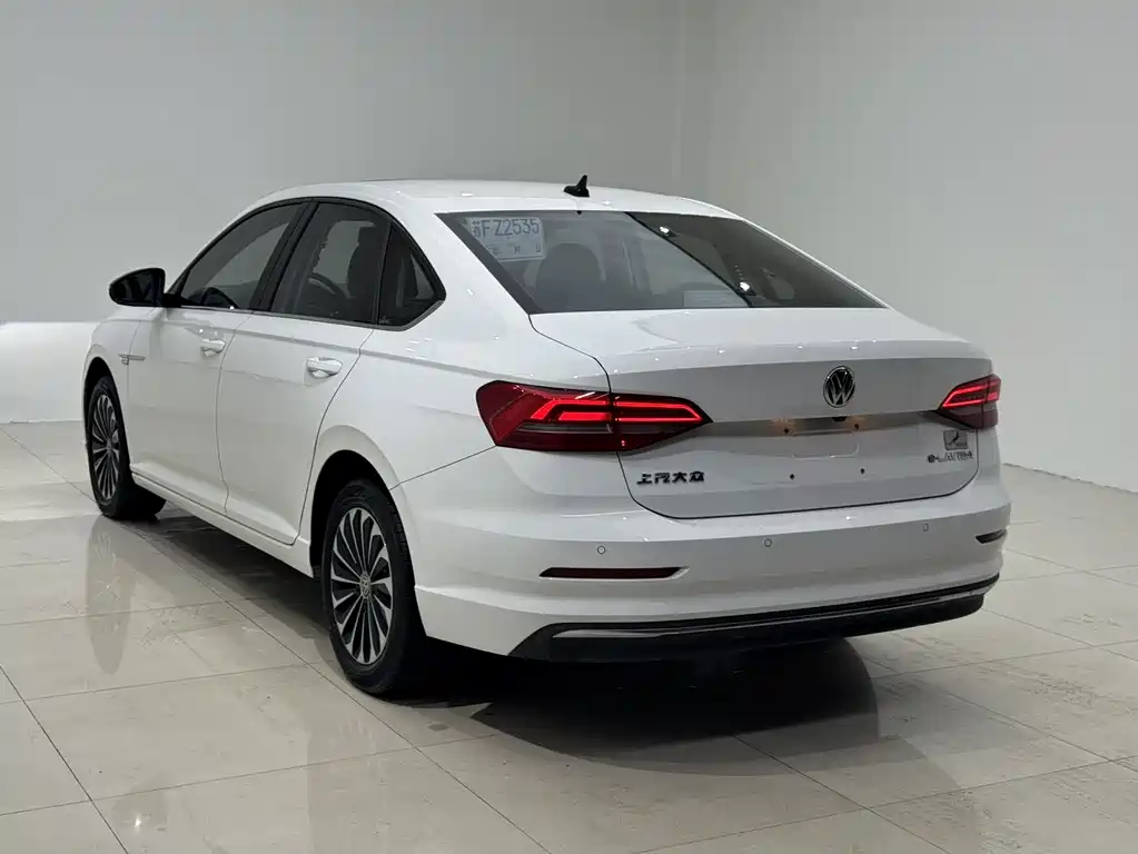 Volkswagen Lavida Pure Electric — фото 4