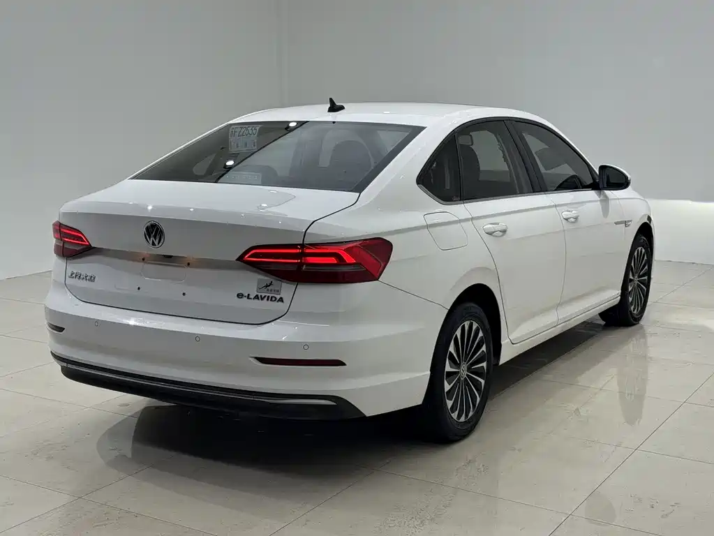 Volkswagen Lavida Pure Electric — фото 6