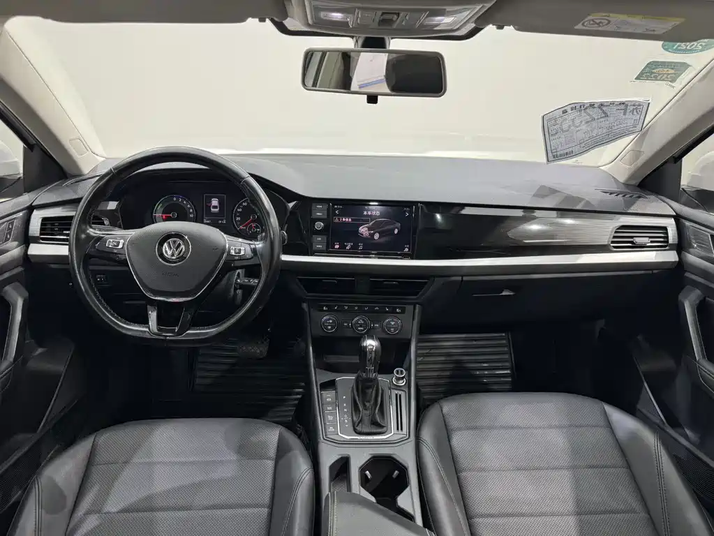 Volkswagen Lavida Pure Electric — фото 10