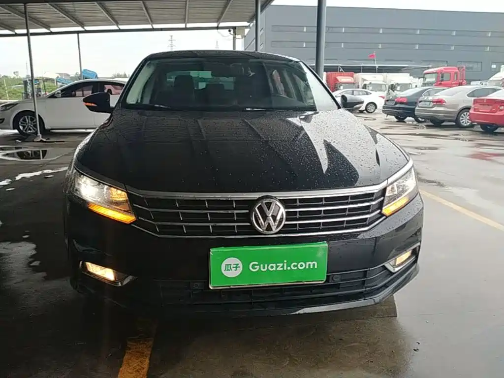 Volkswagen Passat — фото 3