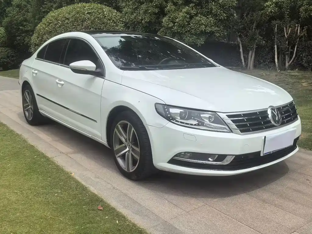 Volkswagen CC — фото 3
