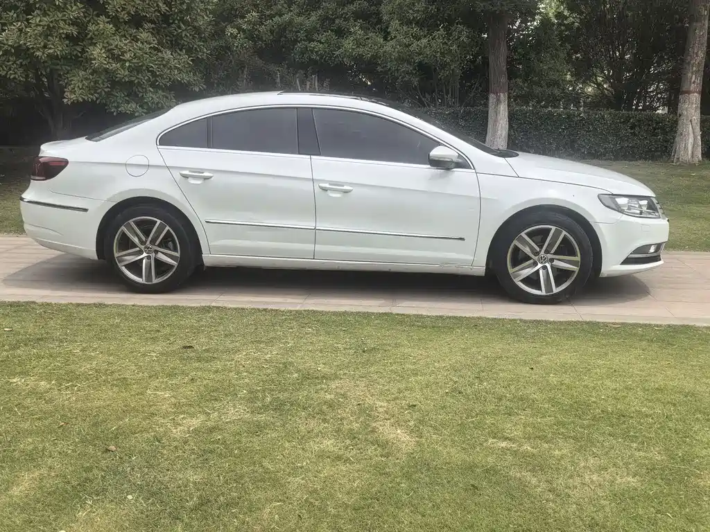 Volkswagen CC — фото 4