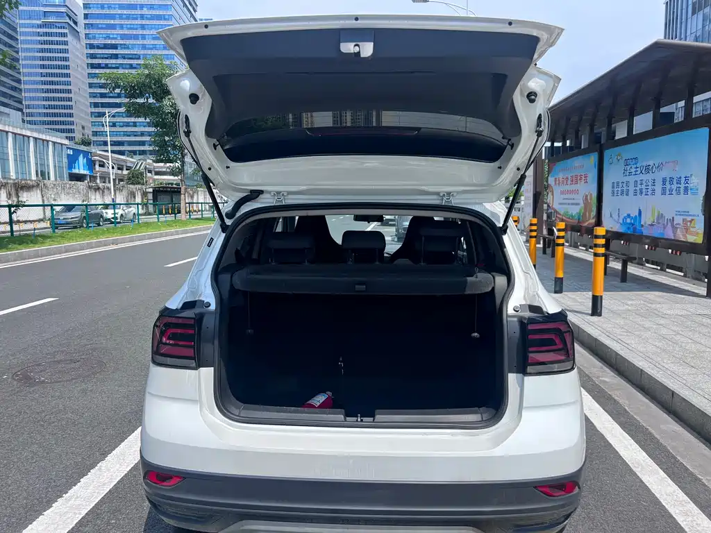 Volkswagen T-Cross — фото 17