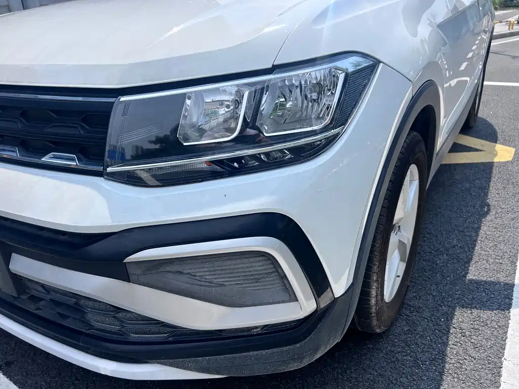 Volkswagen T-Cross — фото 3