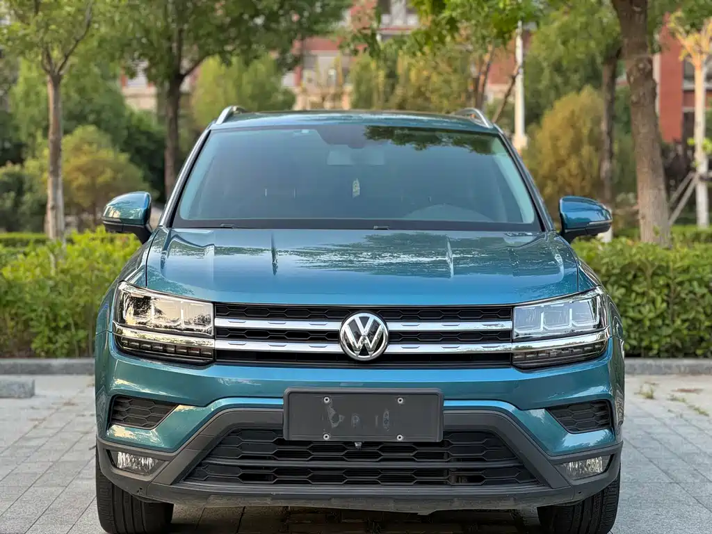 Volkswagen Tharu — фото 2
