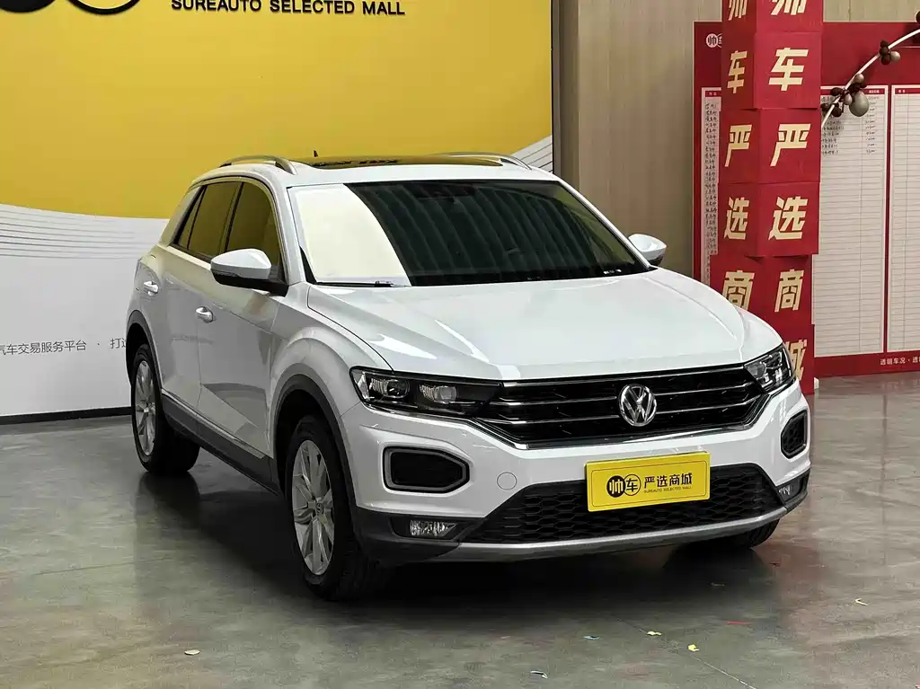 Volkswagen T-Roc — фото 2