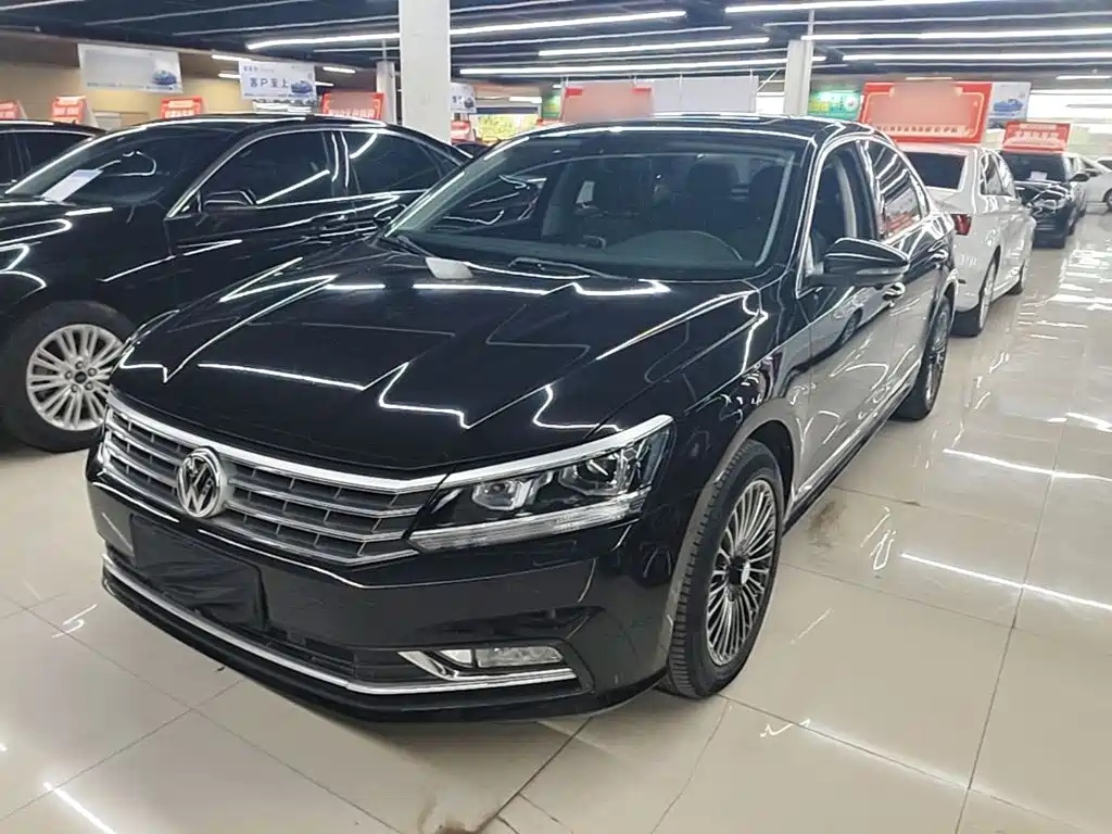 Volkswagen Passat — фото 2