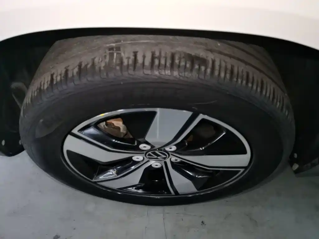 Volkswagen Tharu — фото 23