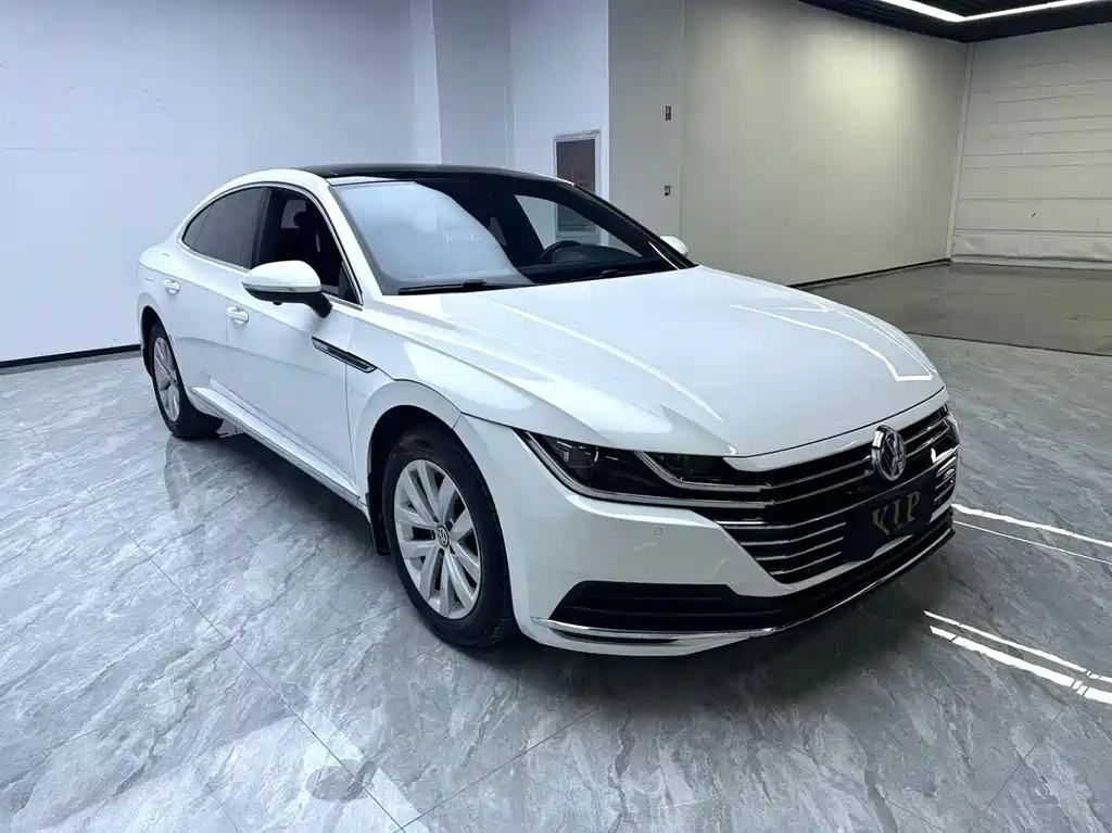 Volkswagen CC — фото 3