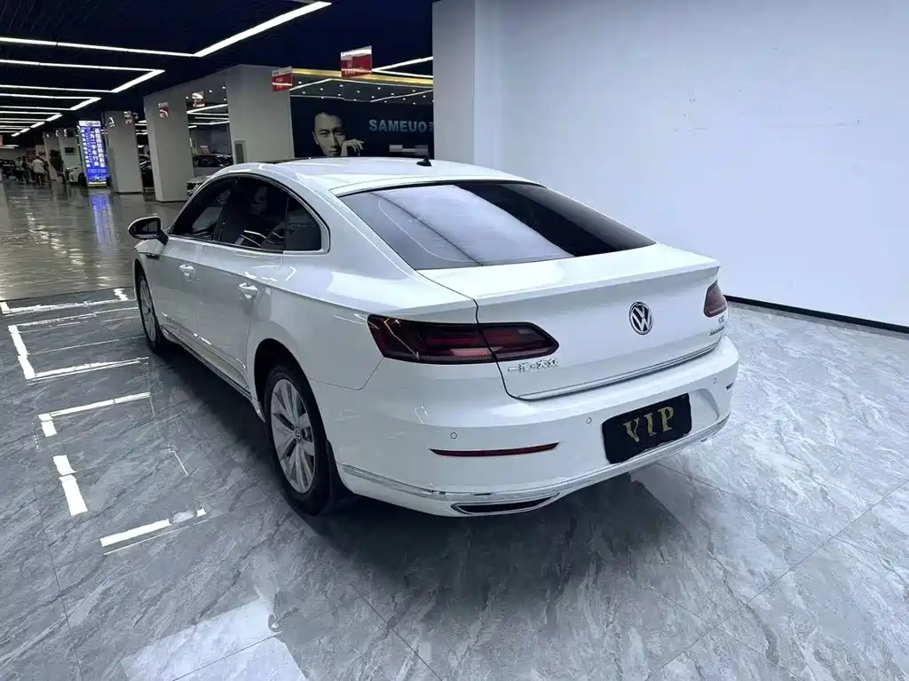 Volkswagen CC — фото 7